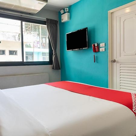 Oyo 501 At Night Hostel Phuket Bagian luar foto